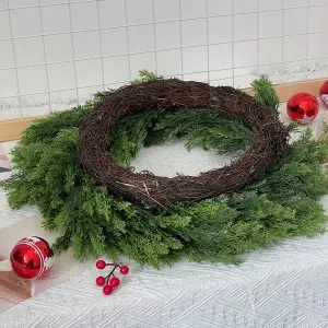 Wholesale Plain Christmas Wreaths for Home Decoration PE Christmas Wreath 60cm Lighted Outdoor Christmas Wreaths Plain