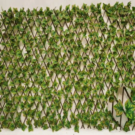 Grass Mat Artificial Turf - garden Expandable artificial plastic laurel leaves trellis bamboo panel boxwood mat Ivy Privacy Fence fencing hedge – Deyuan detail pictures