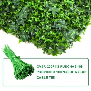 Artificial Plant Wall Vertical Garden Plastic Plant Hedge Wall Boxwood Hedge Panel for Home Decoration