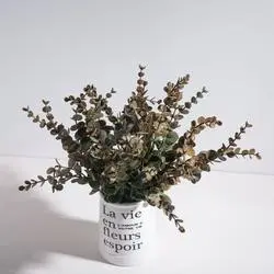 Wholesale Realistic Simulation Plastic Flowers And Green Plants Wedding Crafts Artificial Eucalyptus Bouquet